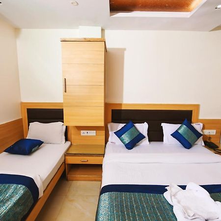 Hotel Lav Kush Deluxe " 3 Min Walking From New Delhi Railway Station " Экстерьер фото