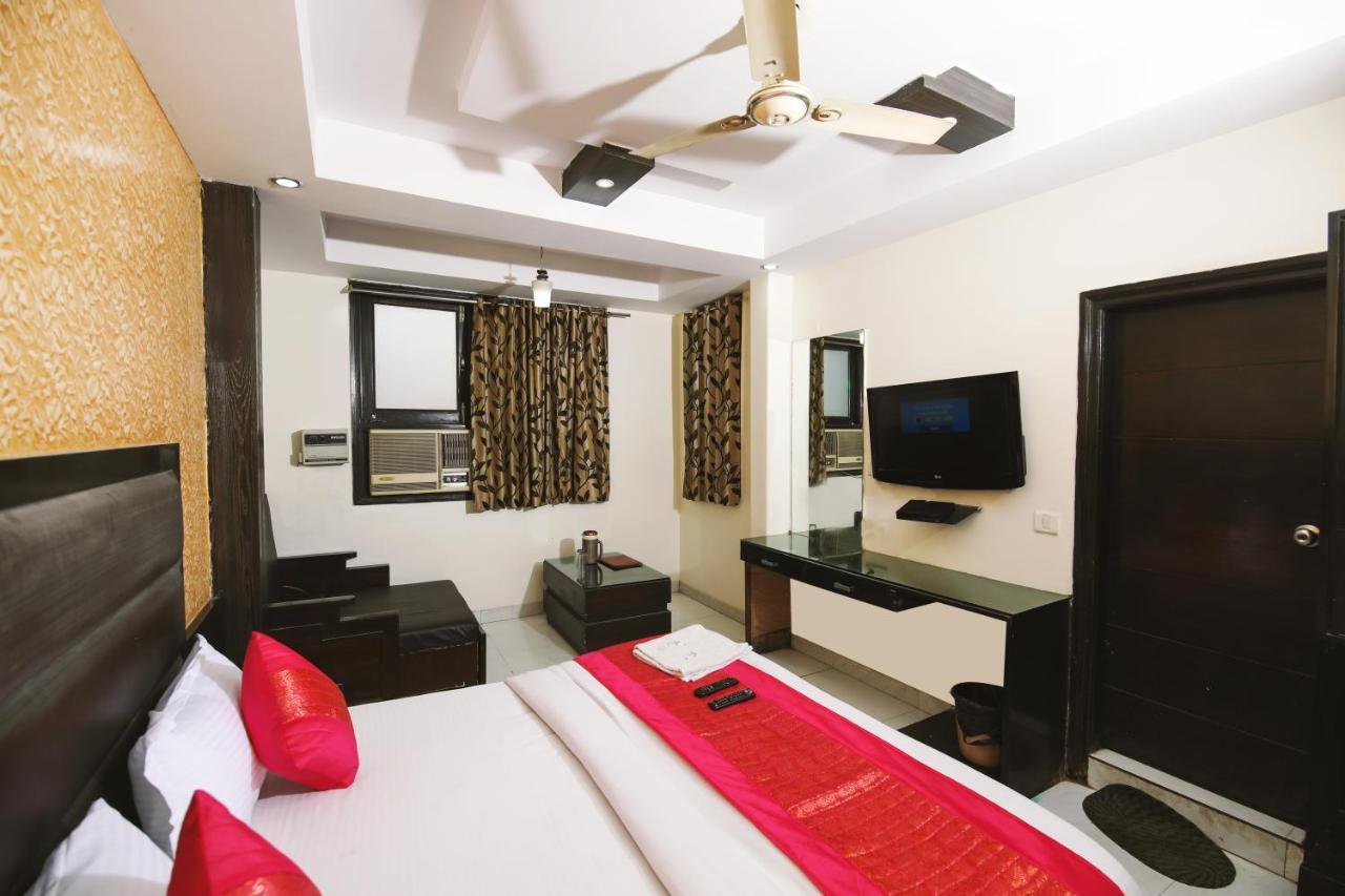 Hotel Lav Kush Deluxe " 3 Min Walking From New Delhi Railway Station " Экстерьер фото